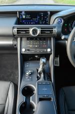 Lexus RC300h F-Sport 2019 года (UK)